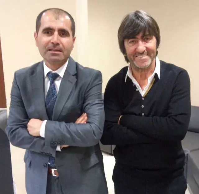 Engin Abi' Pozu Akımı