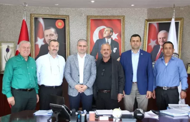 Oda ve Kooperatif Başkanlarından Başkan Yemenici'ye Ziyaret Oda ve Kooperatif Başkanlarından Başkan Yemenici'ye Ziyaret