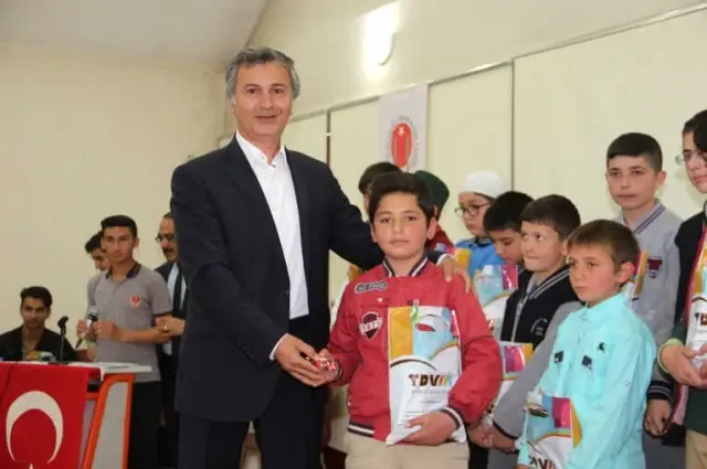 Oltu'da Kur'an-ı Kerim'i Güzel Okuma Yarışması