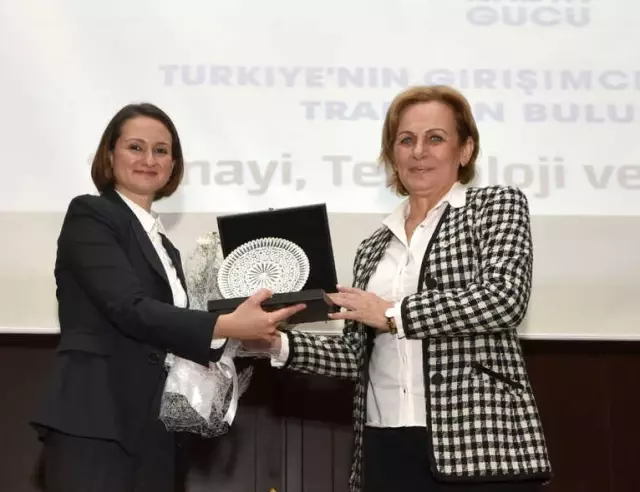 Türkiye'nin Girişimci Kadın Gücü Trabzon'da Buluştu Türkiye'nin Girişimci Kadın Gücü Trabzon'da Buluştu
