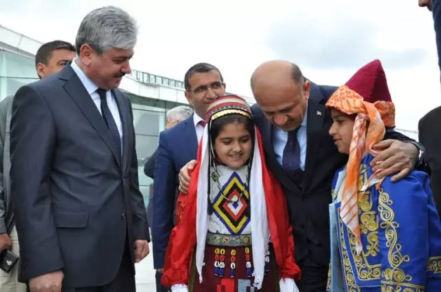Başbakan Yardımcısı Işık Kars'ta