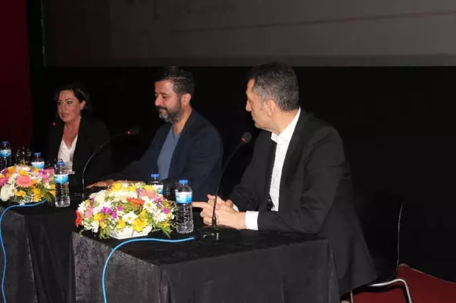 Espark Geleceğin Yazılımcılarını Mezun Ediyor, Birinciye Cern'e Gezisi Hediye Ediyor Espark Geleceğin Yazılımcılarını Mezun Ediyor, Birinciye Cern'e Gezisi Hediye Ediyor
