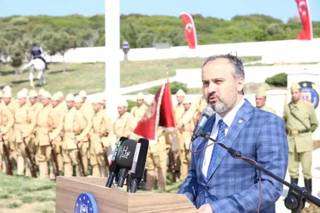 Bursalı Torunlardan Dedelerine Vefa
