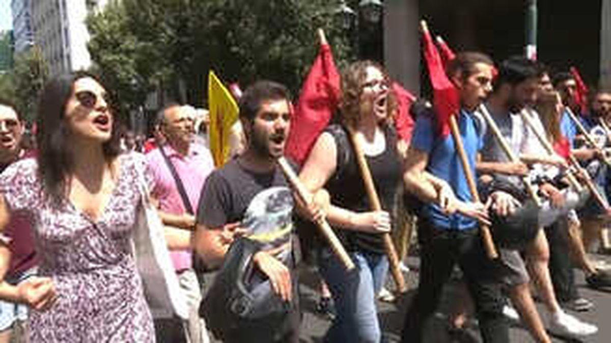 Atina'da 1 Mayıs Kutlamaları