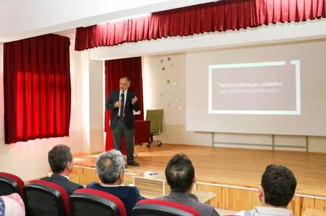 Başkan Öztürk'ten Gençlere Altın Nasihatlar