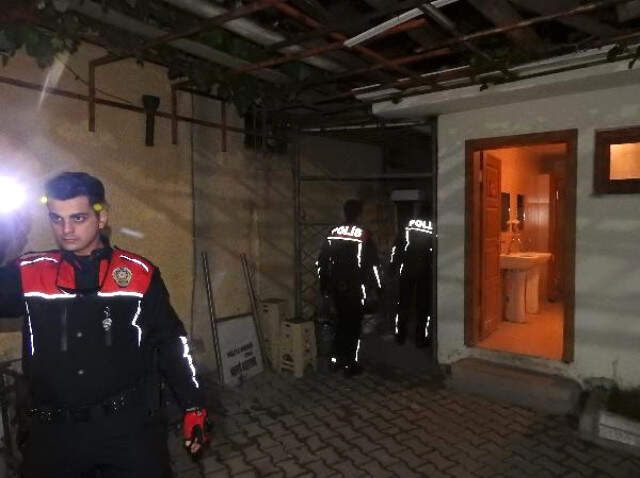 Çorum'da Esrarengiz Olay! ''Mezarlıkta Ağlayan Kız'' Gizemini Kameralar Çözecek