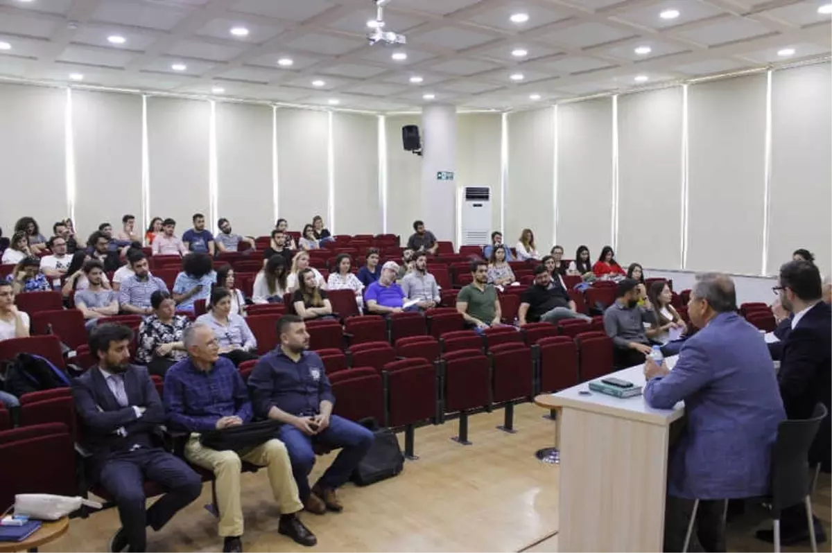 Avukatlar Geleceğin Hukukçularına Sendikal Hakları Anlattı