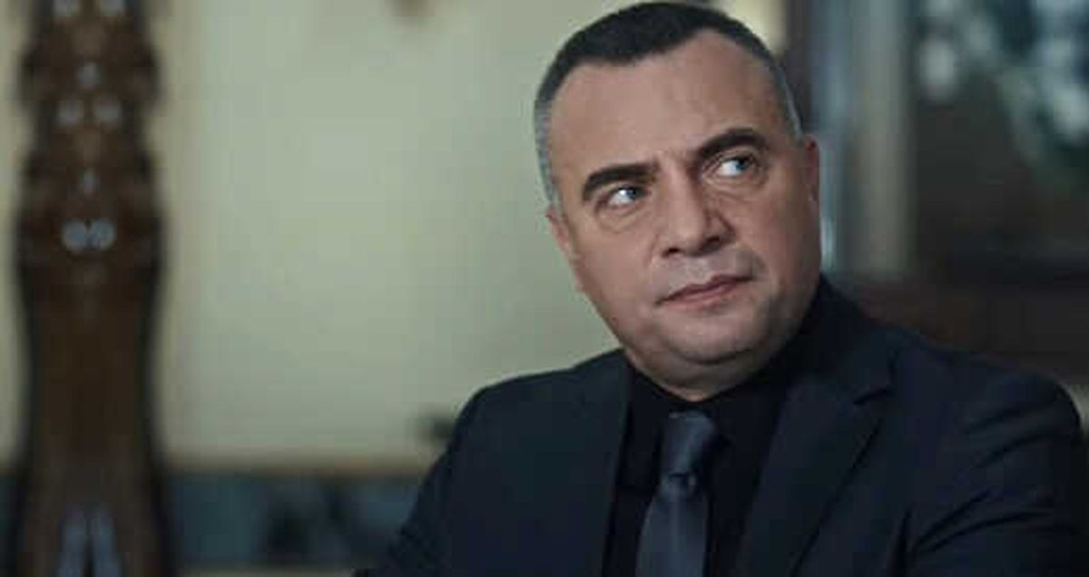 Oktay Kaynarca'nın Antika Arabası, Görenleri Hayran Bırakıyor