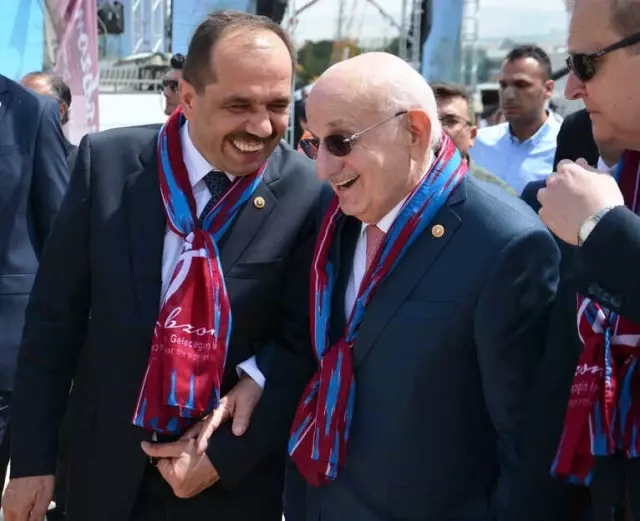 Trabzon Tanıtım Günleri'nin Startını Meclis Başkanı Kahraman Verdi Trabzon Tanıtım Günleri'nin Startını Meclis Başkanı Kahraman Verdi