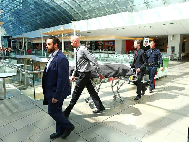 AVM'de Kadınlar Tuvaletinin Sensör Panelini Söken Tamirci İçeride Sıkışmış Erkek Cesedi Buldu