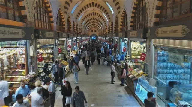 Restorasyonu Tamamlanan Mısır Çarşısı Havadan Görüntülendi Restorasyonu Tamamlanan Mısır Çarşısı Havadan Görüntülendi