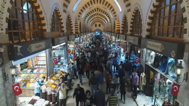 Restorasyonu Tamamlanan Mısır Çarşısı Havadan Görüntülendi Restorasyonu Tamamlanan Mısır Çarşısı Havadan Görüntülendi