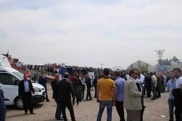 AK Parti Diyarbakır İl Başkanlığı 218 Aday Adayı İçin Temayül Yoklaması Yaptı AK Parti Diyarbakır İl Başkanlığı 218 Aday Adayı İçin Temayül Yoklaması Yaptı