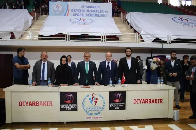 AK Parti Diyarbakır İl Başkanlığı 218 Aday Adayı İçin Temayül Yoklaması Yaptı AK Parti Diyarbakır İl Başkanlığı 218 Aday Adayı İçin Temayül Yoklaması Yaptı