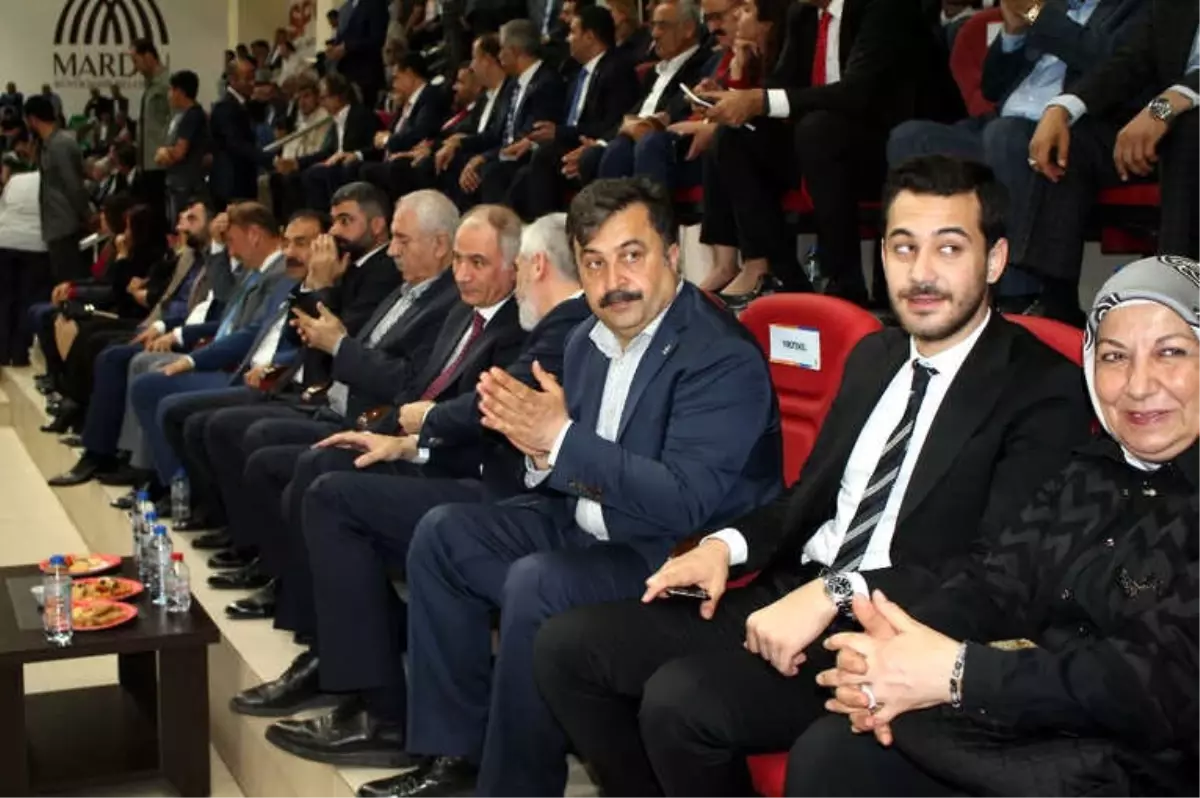 AK Parti Mardin'de Temayül Yoklaması Yaptı