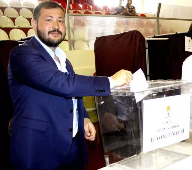 AK Parti Temayül Yoklamasını Yaptı AK Parti Temayül Yoklamasını Yaptı
