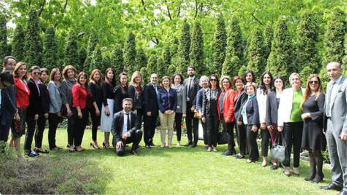 'Kardeş'ler Barıştı Ama 2.2 Milyar Euro Yetmez