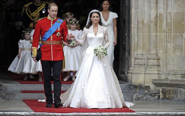 Meghan Markle In 135 Bin Dolarlik Gelinligi Ortaya Cikti Haberler