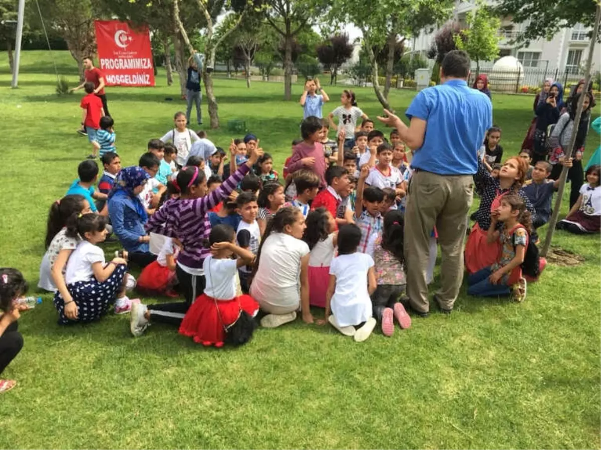 Savaşın Çocuklarının Yüzleri Bu Kez Güldü