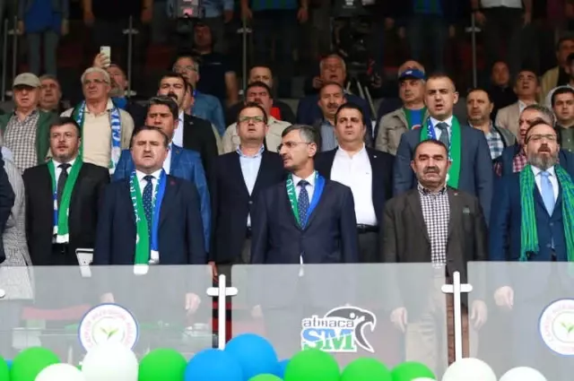 Spor Toto 1. Lig: Çaykur Rizespor: 4 - Gazişehir Gaziantep: 2 Spor Toto 1. Lig: Çaykur Rizespor: 4 - Gazişehir Gaziantep: 2