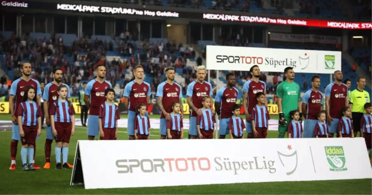 Spor Toto Süper Lig: Trabzonspor: 1 - Kasımpaşa: 3 (İlk Yarı)
