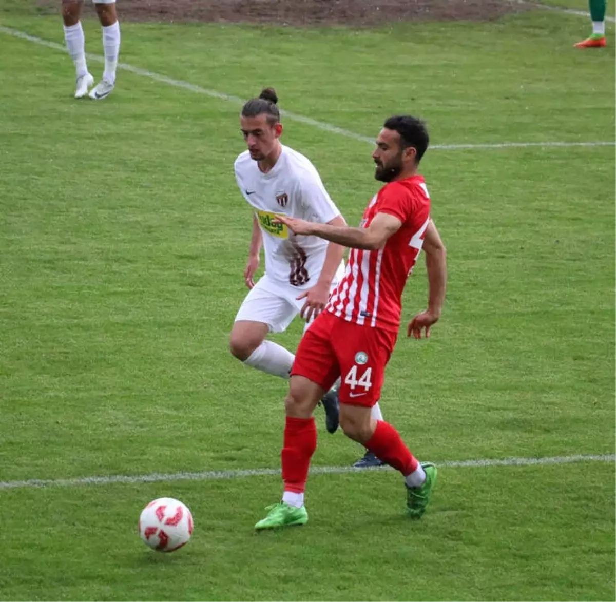 Tff 2. Lig: Sivas Belediyespor: 1 - İnegölspor: 1