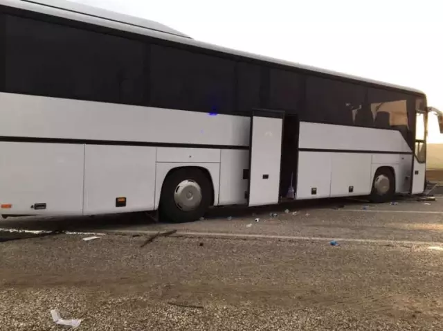 Otobus Tir A Carpti 1 Olu 46 Yarali Isparta