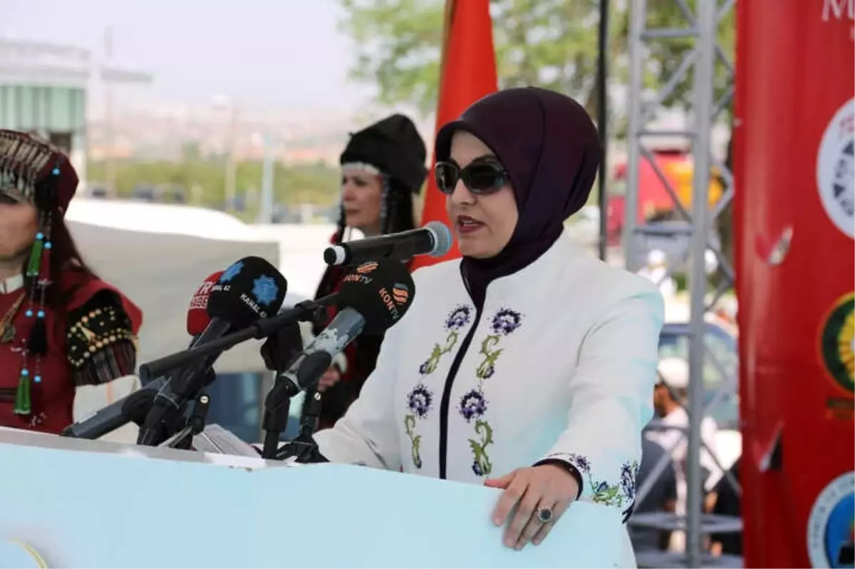 Türk Dünyası, Meram'da Buluştu