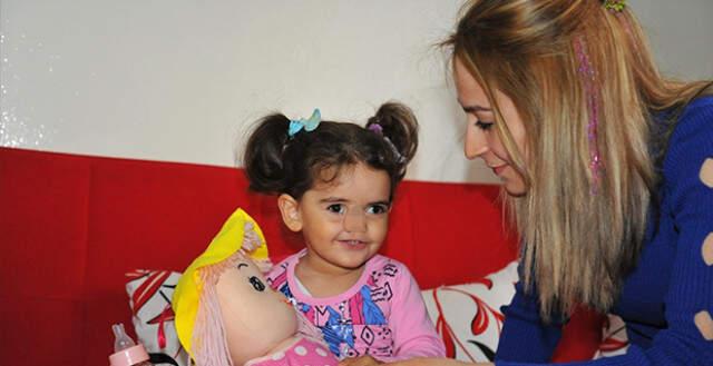 Çift Burunlu Doğan Minik Öykü, Sağlığına Kavuşmak İçin Yardım Bekliyor