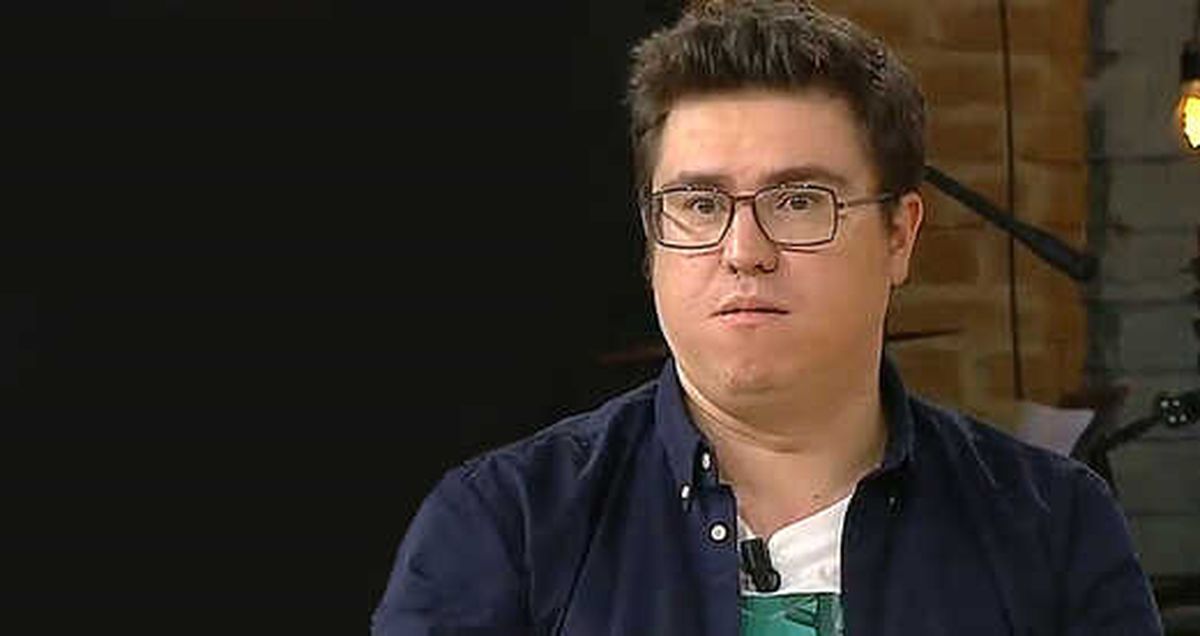 İbrahim Büyükak, Güzeller Güzeli Çocukluk Aşkıyla Evlendi