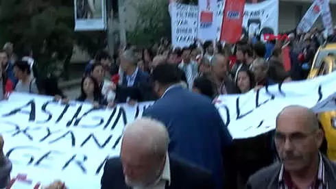 CHP'li Gençler, Deniz Gezmiş ve Arkadaşlarını Andı CHP'li Gençler, Deniz Gezmiş ve Arkadaşlarını Andı