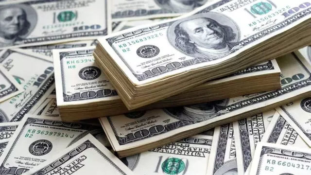 Dolar Yüksek Seviyelerde Tutunmaya Devam Ediyor