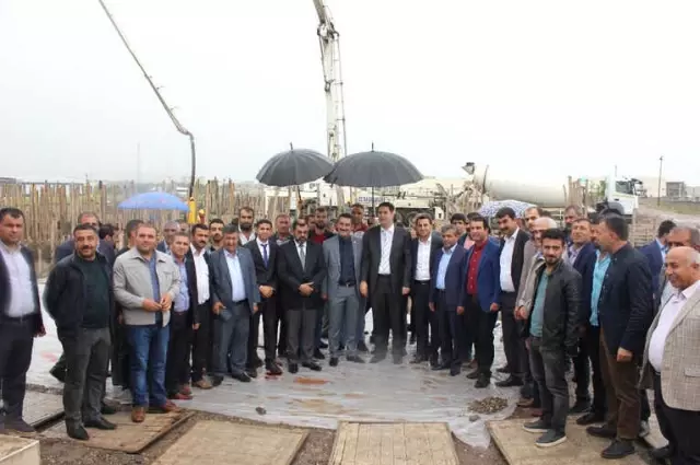 Bismil'de Oto Galeri Sitesinin Temeli Atıldı