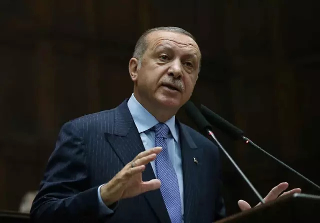 Cumhurbaşkanı Erdoğan: 'Biz Sizler Gibi Aşağılık Değiliz' Cumhurbaşkanı Erdoğan: 'Biz Sizler Gibi Aşağılık Değiliz'