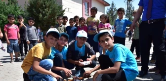 Köy Okulu Öğrencileri Yerli Malzemelerle Drone Yaptı