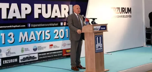 Türkiye'nin En Görkemli Kitap Fuarı Erzurum'da Açıldı Türkiye'nin En Görkemli Kitap Fuarı Erzurum'da Açıldı
