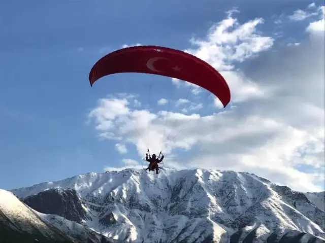 Kato'da Yamak Paraşütü