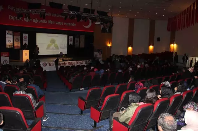 Memur Sen Genel Başkanı Ali Yalçın, 'Bir Bilenle Bilge Nesil' Projesi Ödül Törenine Katıldı. Memur Sen Genel Başkanı Ali Yalçın, 'Bir Bilenle Bilge Nesil' Projesi Ödül Törenine Katıldı.