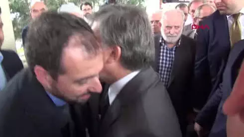 Sakarya Cenazede Abdullah Gül'e Tepki