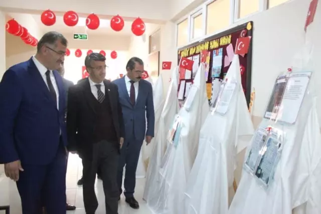 Van'da '81 Şehit, 82 Mektup' Sergisi Van'da '81 Şehit, 82 Mektup' Sergisi