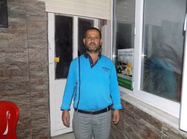 Yakalanacağını Anlayan Hırsız Silahına Sarıldı Yakalanacağını Anlayan Hırsız Silahına Sarıldı