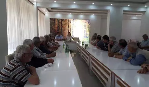 Bayırkay'de Zeytin Üreticilerine Bilgilendirme Toplantısı
