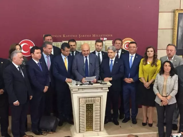CHP Grup Başkanvekili Özkoç: '15'liler Artık Yuvada, Görevleri Tamam' CHP Grup Başkanvekili Özkoç: '15'liler Artık Yuvada, Görevleri Tamam'