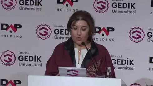 Gedik Üniversitesi İlk Fahri Doktora Ünvanını Ziya Yılmaz'a Verdi Gedik Üniversitesi İlk Fahri Doktora Ünvanını Ziya Yılmaz'a Verdi