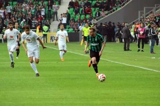 Tff 2. Lig: Sakaryaspor: 1 - Bandırmaspor: 1 Tff 2. Lig: Sakaryaspor: 1 - Bandırmaspor: 1