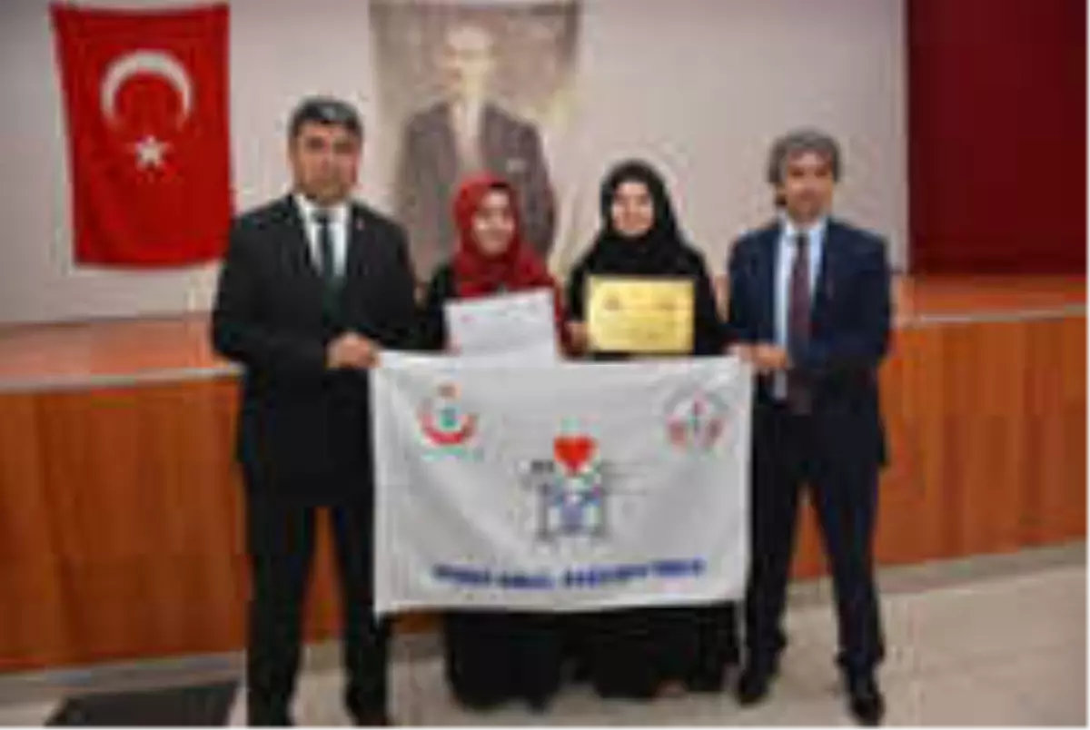 Kırıkkale'de 140 Okula Beyaz Bayrak Verildi