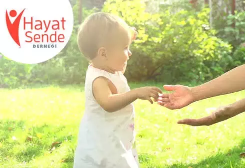 Pınar Altuğ ve Beste Bereket'ten Hayat Sende'ye Önemli Destek… Pınar Altuğ ve Beste Bereket'ten Hayat Sende'ye Önemli Destek…