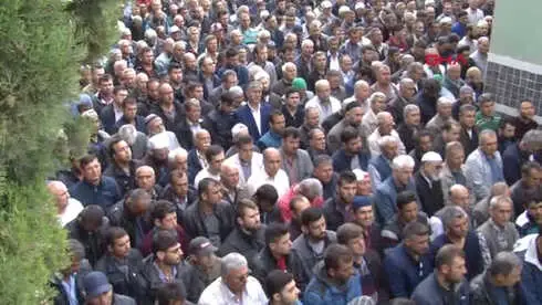 Balıkesir Trafik Kazasında Hayatını Kaybeden Aile Toprağa Verildi