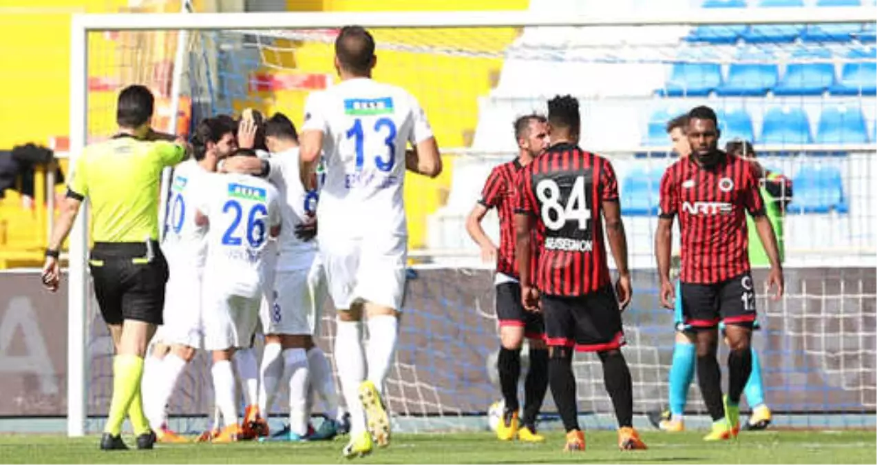 Kasımpaşa'ya 3-1 Yenilen Gençlerbirliği, İlhan Cavcav Sezonunda Küme Düştü