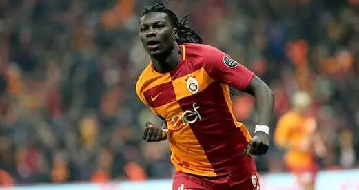 Bafetimbi Gomis: Finali Valbuena ile Birlikte İzleriz Bafetimbi Gomis: Finali Valbuena ile Birlikte İzleriz
